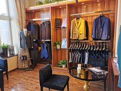 -宇翔服饰(双井桥东首城国际店)