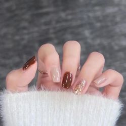 -悦指间美甲美睫