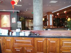 -八府香鸭·啫啫煲(华山路店)