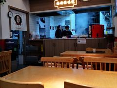 大堂-八二小区抄手(三友路店)
