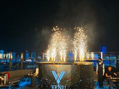 -VENU+海景酒廊