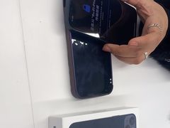 -Apple授权专营店(德汇万达店)