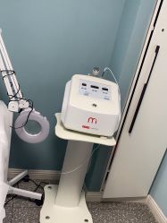 -咪咪专业脱毛连锁机构