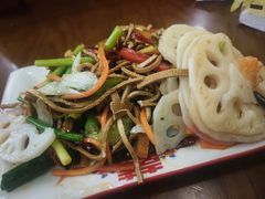 -秦君宝手擀菠菜面(金花路店)