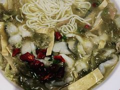 -渝是乎酸菜鱼·川渝小炒(新世界百货望京店)
