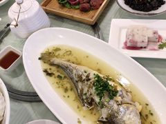 -江南村酒家