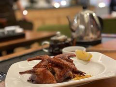 红烧乳鸽-点心传说·粤菜点心(佐阾虹湾店)