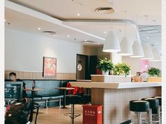 大堂-肯德基(亦庄上海沙龙店)