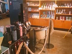 零售区-星巴克臻选(宁波天一广场店)