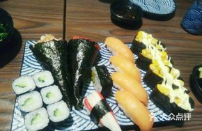 Flame Glass Shrimp Sushi
