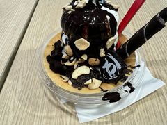 -DQ·蛋糕·冰淇淋(金源新燕莎MALL店)