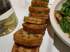 鹅肝酱藕夹-楚山晓·湖北菜(武汉光谷K11店)