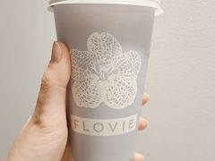 -FLOVIE FLORIST CAFE