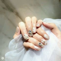 -Halo美甲美睫