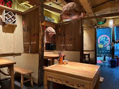 -泥糊破店小酒馆·团建聚餐(南京西路店)