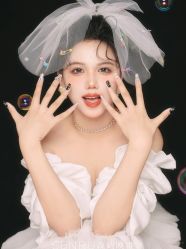 -克拉女神写真馆·匠心定制