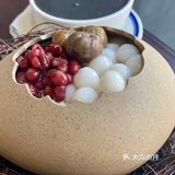 店员不仅退了我们的打包盒费用，还主动帮我们装好