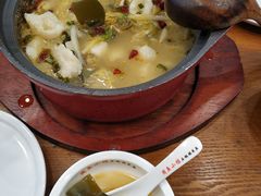 -周鱼小馆石锅酸菜鱼(活力汇店)