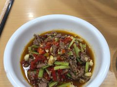 鲜炒黄牛肉-憨伢子·家常菜小食堂·有锅气の炒菜(江汉路店)