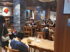 大堂-亮亮面馆(经六路店)