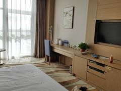 -兴芮温泉度假区