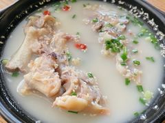 老妈蹄花-付小姐在成都(川沙店)