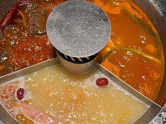 -晓宇重庆火锅(西安荟聚店)