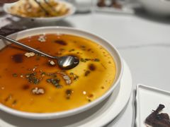 鸽蛋蒸鸽脑-琬苑鸽庄·川粤融合菜(解放碑总店)