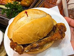 -滋味满屋美食坊(上海街店)