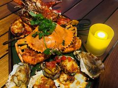 -三亚艾迪逊酒店·海滩烧烤 BARBACOA·现场乐队·浪漫晚餐·烧烤海鲜