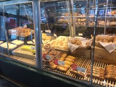 面包甜点陈列柜-东哥面包(江宁大润发店)