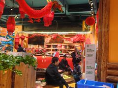 -老滇山寨•云南特色菜•地方菜•民族风情歌舞表演(金碧店)