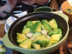 -云海肴·汽锅鸡·云南菜(天山百盛优客店)