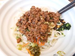 酸辣鸡酱面-剔八谷山西面馆(文兴路店)