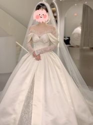 -艾米丽婚纱礼服