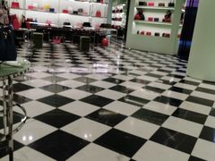 -PRADA普拉达(德基广场店)