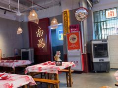 -老闵田螺馆·南昌市井菜·特色小吃(总店)