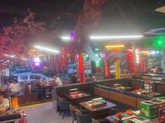 -路边边.炒菜烧烤.音乐餐厅(良乡长虹店)