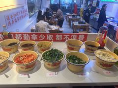 -黔二妞地摊火锅(龙华清湖店)