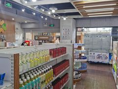 -窦店服务区-停车场