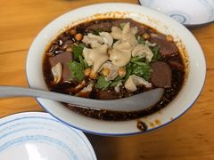 -朱大嘴肥肠血旺(福字街店)