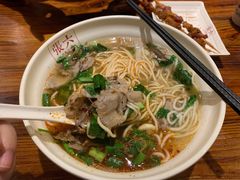 -遵义虾子张六羊肉粉(地王店)