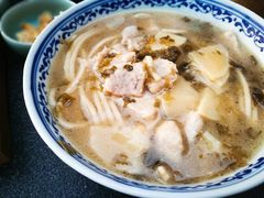-湖畔居茶楼(湖滨店)