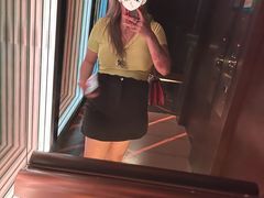 -桔子酒店(上海西藏北路地铁站店)