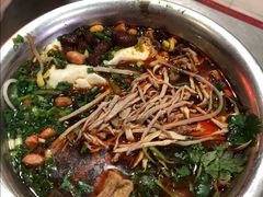 -老五鸡丝豆花面粉(瑞金北路68号院店)