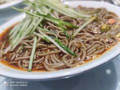 -学生路大别山酒店