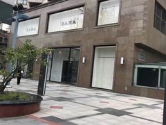 -ZARA(世贸天阶店)