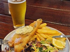 -12 Rocks Beach Bar Cafe