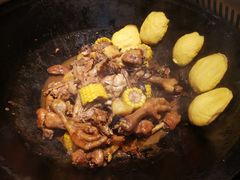 铁锅炖跑山鸡-锅老头铁锅炖•大锅蒸汽海鲜(韩乐坊店)