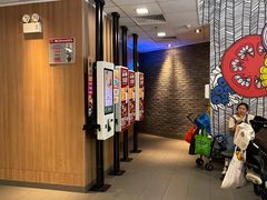 -麦当劳(宝山大厦店)